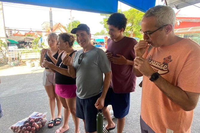 Half day Thai cooking Class + Market tour+Garden tour - Food, teaching, and the value of Woody’s style