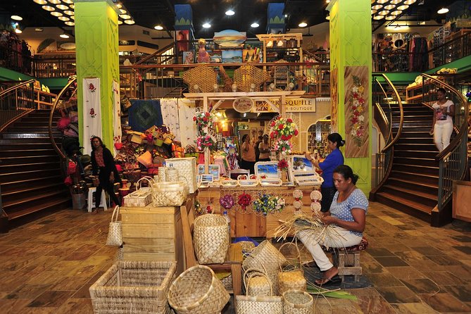 Historical Guided Day Tour : City - Sugar World - Botanical Garden - Odysseo Oceanarium: an hour with Mauritius’s marine world