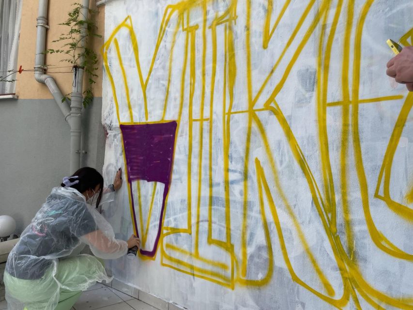 Istanbul: Do Street Art with Local Artists at Home Garden - Is $94 a fair price for three hours?