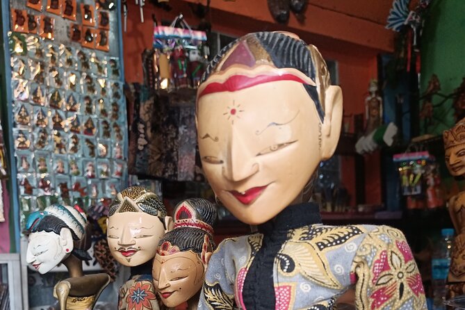 Jakarta Bogor Botanical Garden, Waterfall and Rice terrace, Lunch - Wayang golek, a hands-on look at Sundanese craft