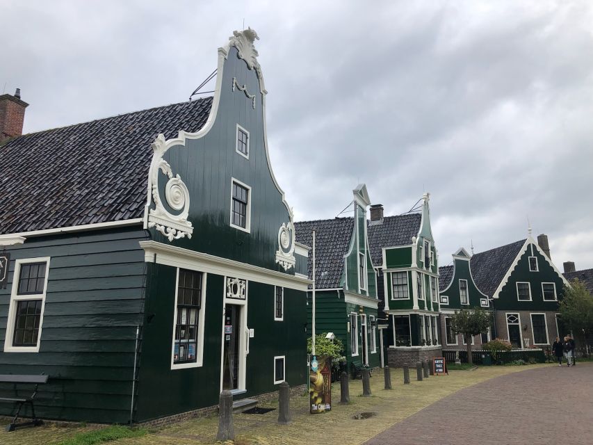 Keukenhof, Tulip Farm, Flower Fields & Windmills - Who should book this experience?