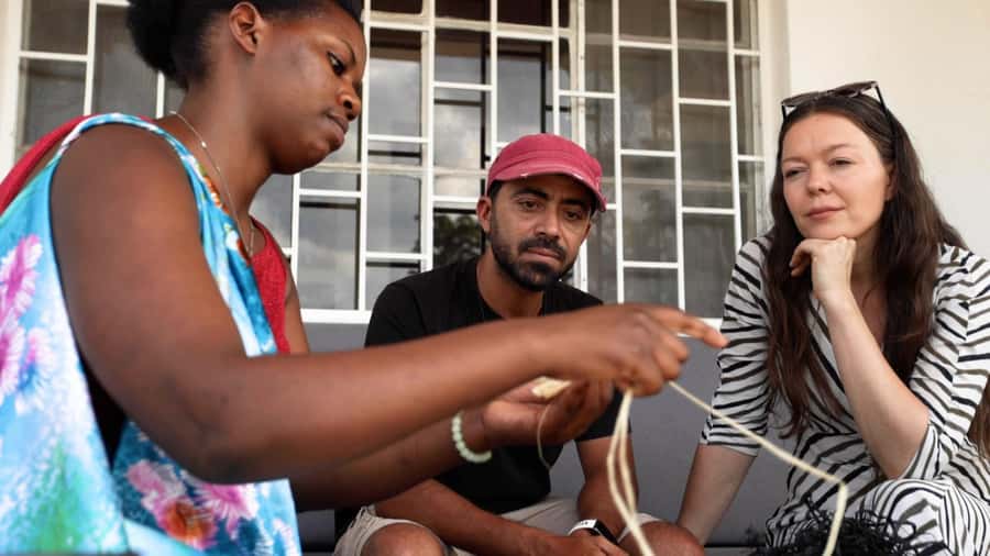 Kigali: Traditional Basket Weaving in a Garden - Learning from Sandrine and the local artisans