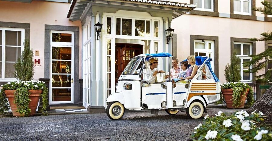 Madeira: Botanical Garden in a Tuk-Tuk Tour - The uphill ride to Madeira’s Botanical Garden
