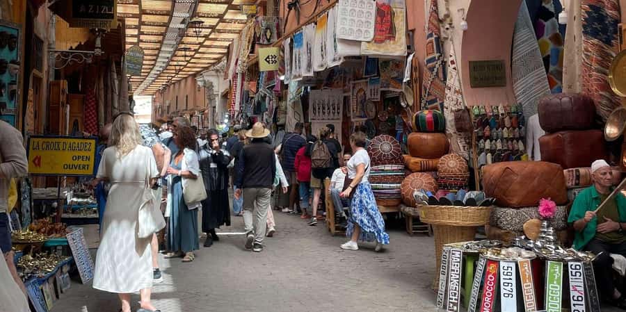Marrakech: Madrassa Ben Youssef, Secret Garden & Medina Tour - Starting at Koutoubia and Djemaa El Fna