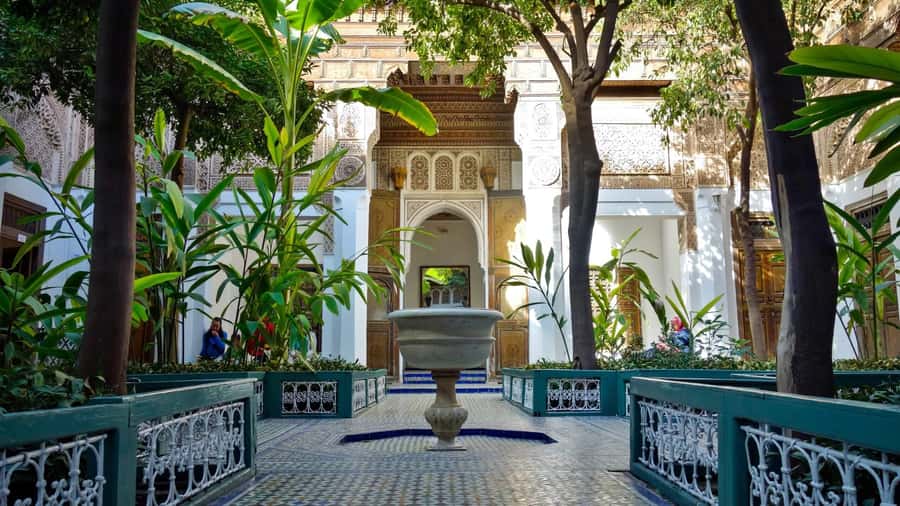 Marrakech: Private Full-Day City Tour w/ Majorelle Garden - Guides who shape the quality of the day
