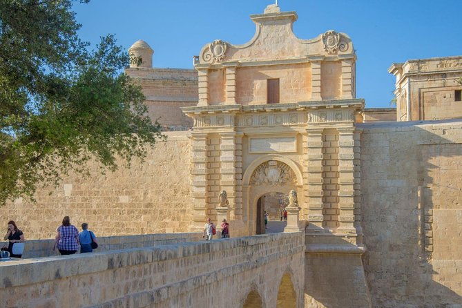 Mdina, Rabat, Dingli cliffs, San Anton gardens, Ta' Qali & Mosta guided tour - Rabat and St. Cataldus Catacombs