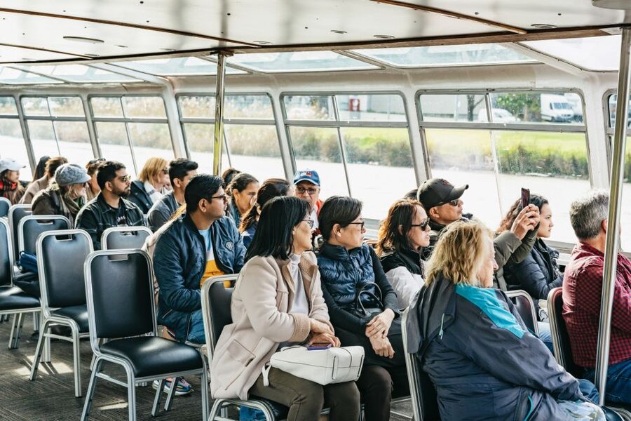 Melbourne: 1-Hour Gardens and Sporting Precinct River Cruise - Melbourne’s sporting precinct from the water