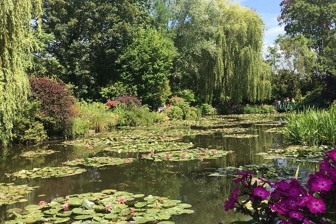 Monet's Gardens & House-Private Giverny Tour From Paris - A short walk through Giverny village