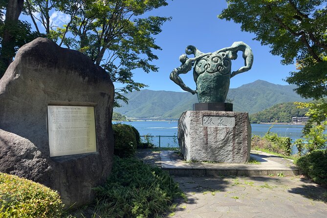 Mt. Fuji, Cherry Blossom & Shiba Sakura Pvt. Day Tour - Oshino Hakkai: spring water, shops, and old village character