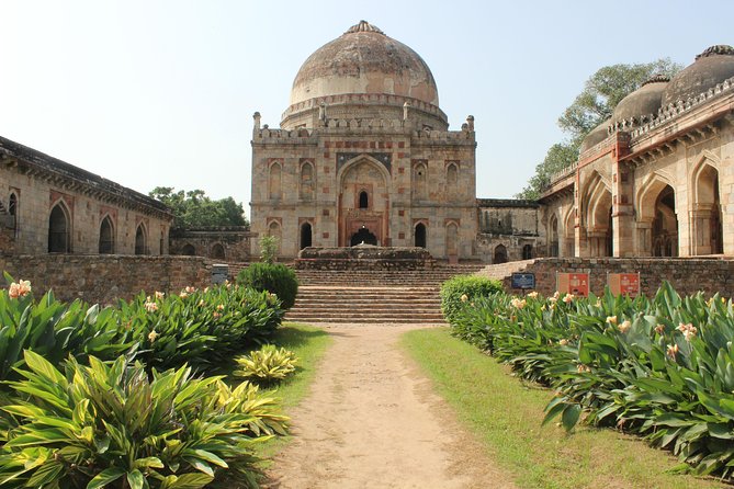Mughal Heritage Tour Including Lodhi Garden, Humayun Tomb and Akshardham Temple - What the private format adds