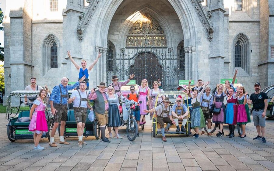 Munich: Old Town and English Garden Rickshaw Tour - One hour or 2.5 hours?