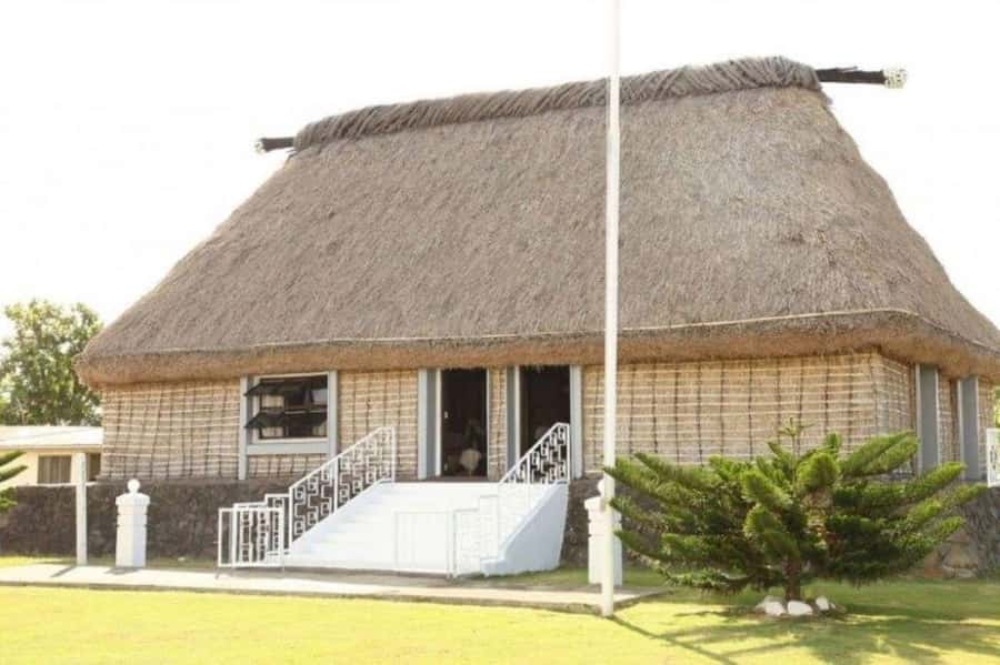 Nadi: Garden Village Hot Spring & Temple Highlights Tour - Transport, timing, and the small practical details