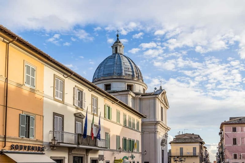 Papal Palace and Secret Garden Ticket and Audio Guide - A quieter papal residence outside Rome