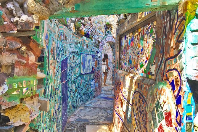 Philadelphia Murals and Street Art Tour with Magic Gardens - Key points to know before you book