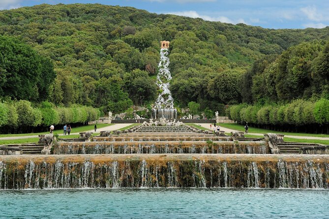 Private Caserta Royal Palace & Gardens Guided Tour inc. Shuttle - Taking the shuttle to the English Garden