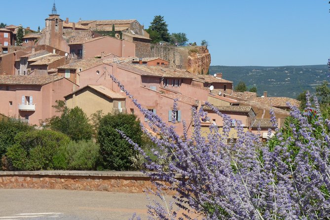 Provence Lavender Full Day Tour from Avignon - Roussillon, ochre walls, and lavender shops