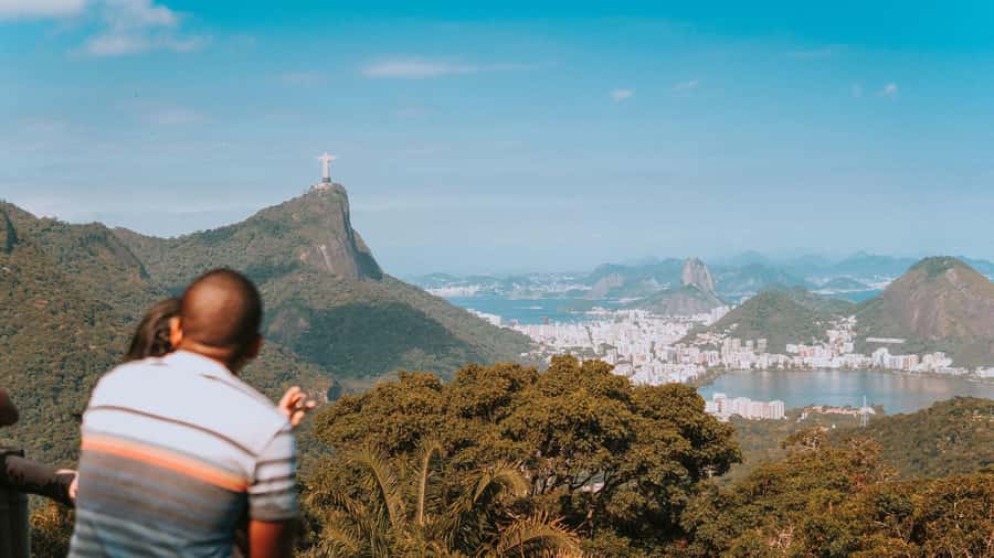 Rio de Janeiro: 4-Hour Botanical Garden & Tijuca Forest Tour - Passing São Conrado on the return