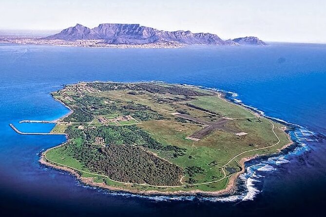Robben Island ,Kirstenbosch Gardens and Groot Constantia. - How the full eight hours usually feels