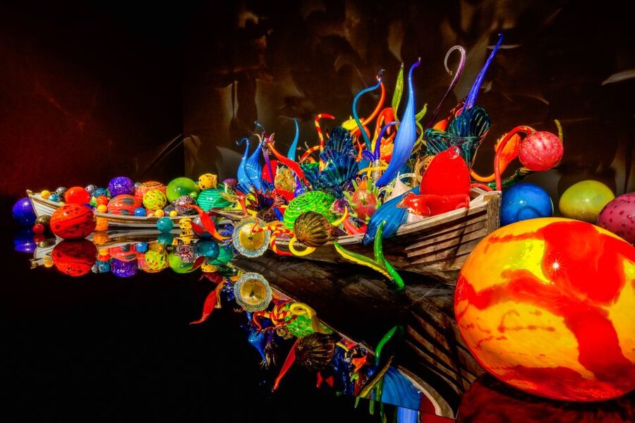 Seattle: Chihuly Garden and Glass Entry Ticket - Live glass demonstrations make the objects easier to understand