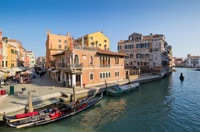 Secret Gardens of Venice Walking Tour - Key points at a glance