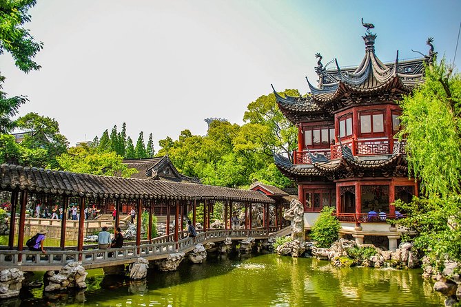 Shanghai Day Tour to Zhujiajiao Water Town, Yu Garden, Bazaar, Bund - Who should book this Shanghai day tour