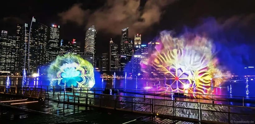 Singapore River Cruise, Garden Rhapsody & Spectra by CYT - Clarke Quay and the Singapore River
