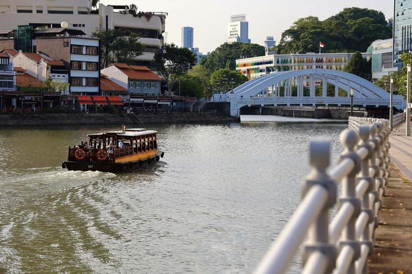 Singapore River Cruise, Garden Rhapsody & Spectra by CYT - Transport, timing, and the optional food stop