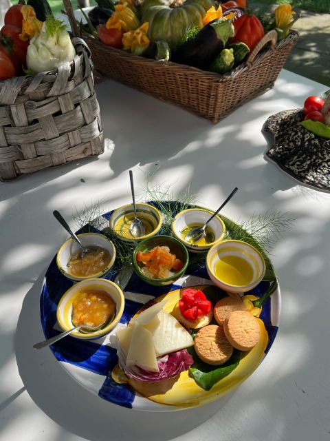 Sorrento: Lemon Garden Tour with Marmalade Tasting - What the tasting includes beneath the trees