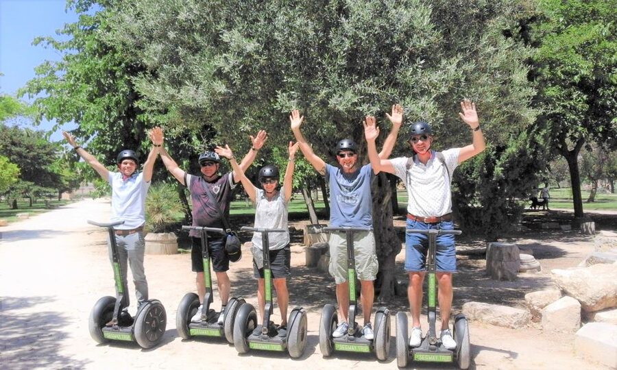 Valencia: Gardens and recreation Segway Tour - Entering the Turia Gardens