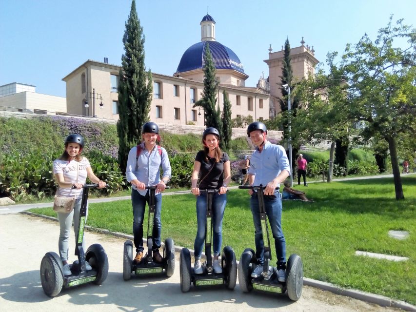 Valencia: Gardens and recreation Segway Tour - Plaza de la Virgen and Valencia Cathedral