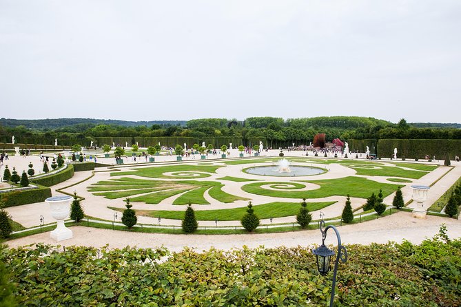 Versailles Château and Gardens Walking Tour - Walking through the 800-hectare gardens