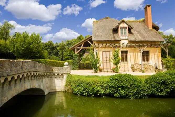Versailles Full Tour: Palace, Gardens & Marie-Antoinette’s Estate - Grand Trianon and Petit Trianon