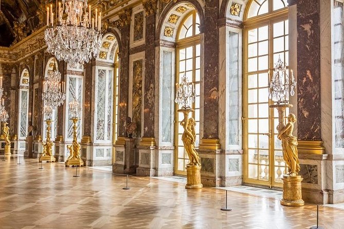 Versailles Full Tour: Palace, Gardens & Marie-Antoinette’s Estate - Walking the Versailles Gardens