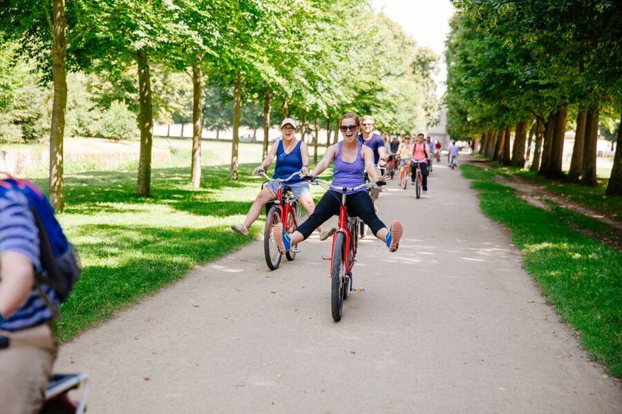 Versailles: Palace and Garden Bike Tour with Tickets - What the $128 price includes