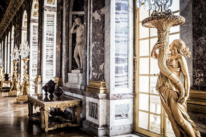 Versailles Palace and Gardens Ticket - Entering the Palace and finding the Hall of Mirrors