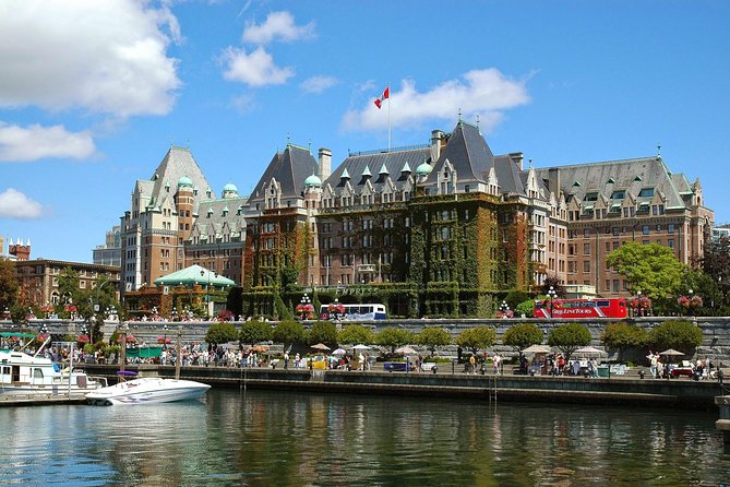 Victoria & Butchart Gardens Tour with Ferry from Vancouver - The Gulf Islands ferry crossing is more than a transfer