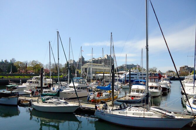 Victoria Private Tour Visiting City and Butchart Gardens - A Panoramic Walk Through the Historic Centre