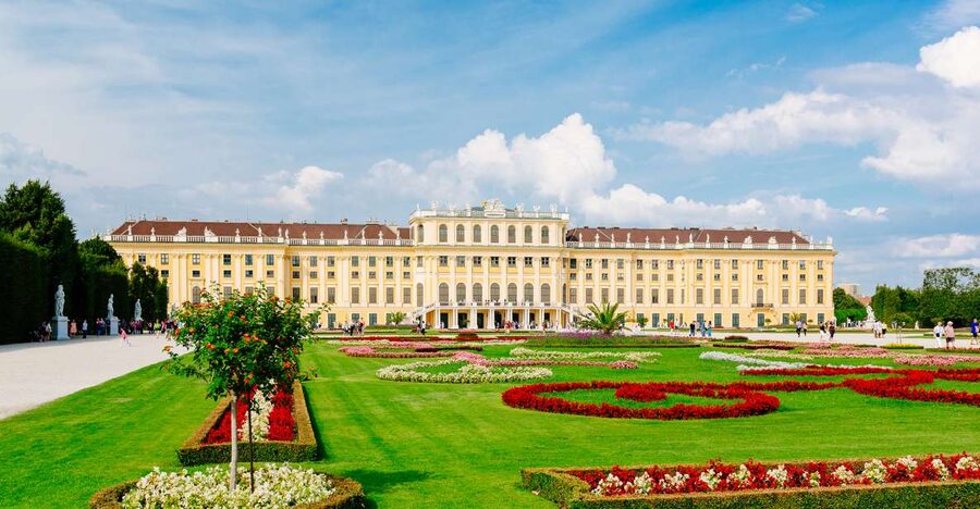 Vienna: Schönbrunn Palace & Garden Skip-the-Line Guided Tour - Inside Maria Theresa’s apartments