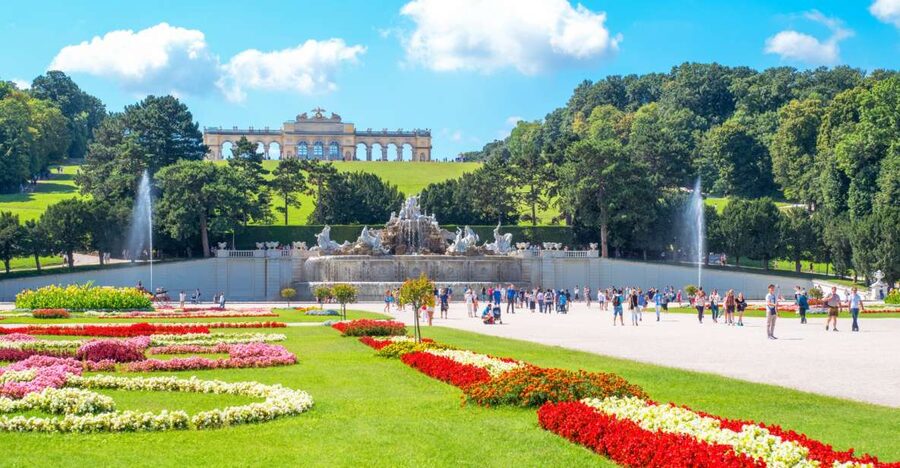 Vienna: Skip-the-Line Schönbrunn Palace & Gardens Tour - Inside 22 rooms of Habsburg court life
