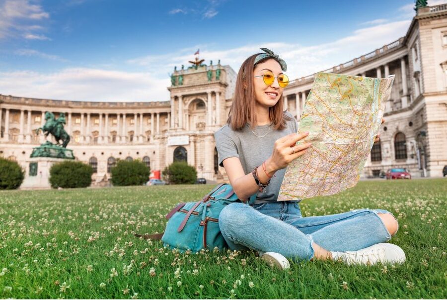 Vienna: Skip-the-Line Sisi Museum, Hofburg and Gardens Tour - Why the Hofburg works best with a guide