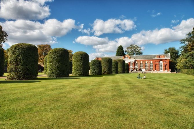 VIP Kensington Palace Gardens Tour & Royal Tea Crown Experience - Who should book the Royal Tea Crown Experience?